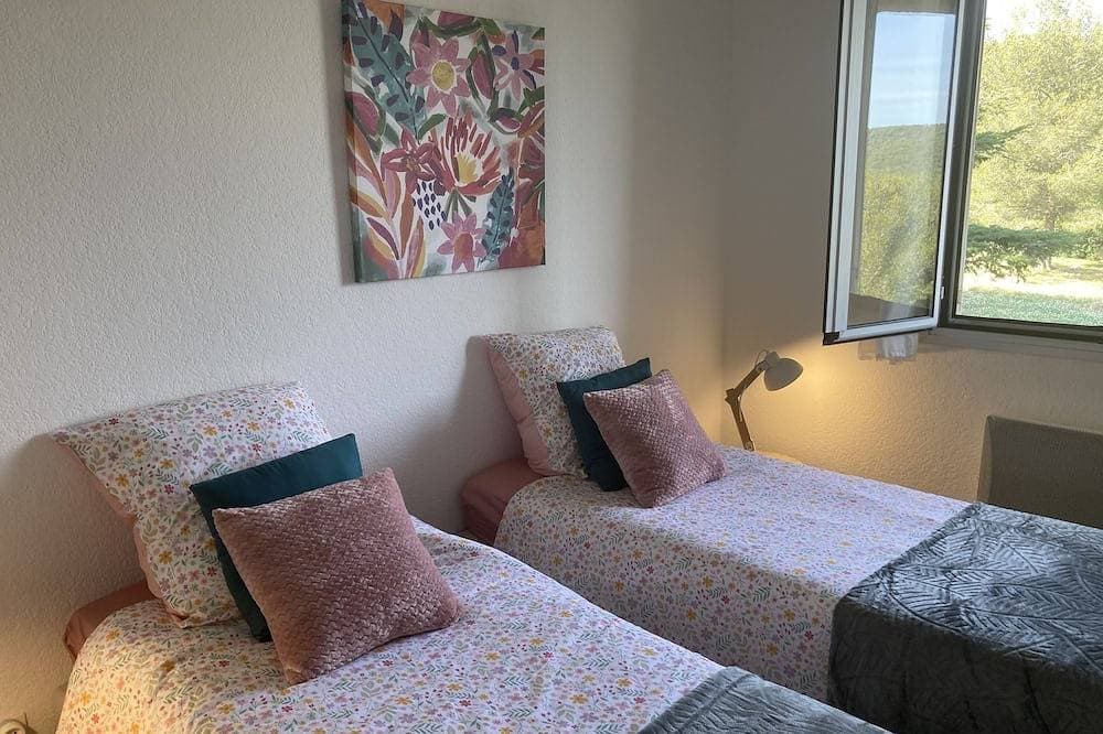 Foto 4 von 30: Appartement de Standing Cassis Bellevue. Animaux Acceptés, Avec Piscine 25 m