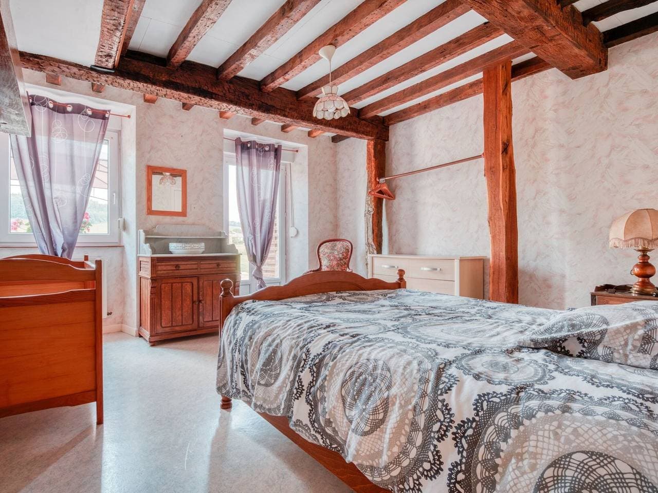 Foto 11 von 23: Ferienhaus in der Landschaft von Nouart