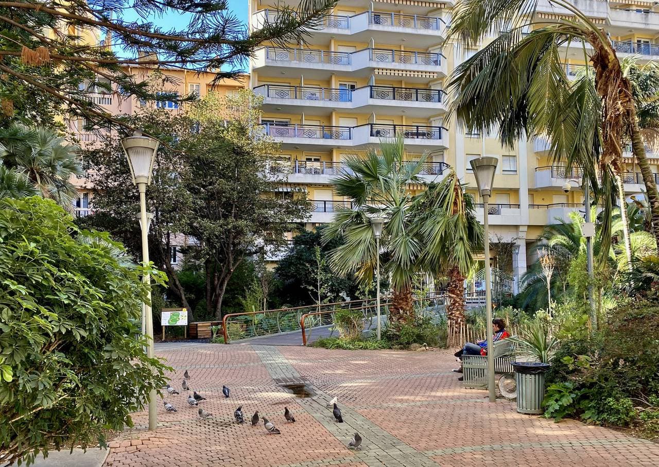 Foto 5 von 29: Eden Parc
