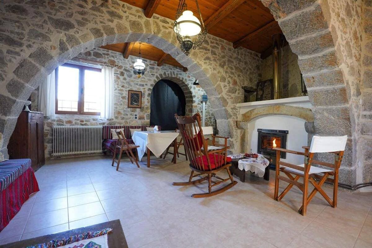 Unwind and Relax at the Vilaeti 1871 Retreat 1