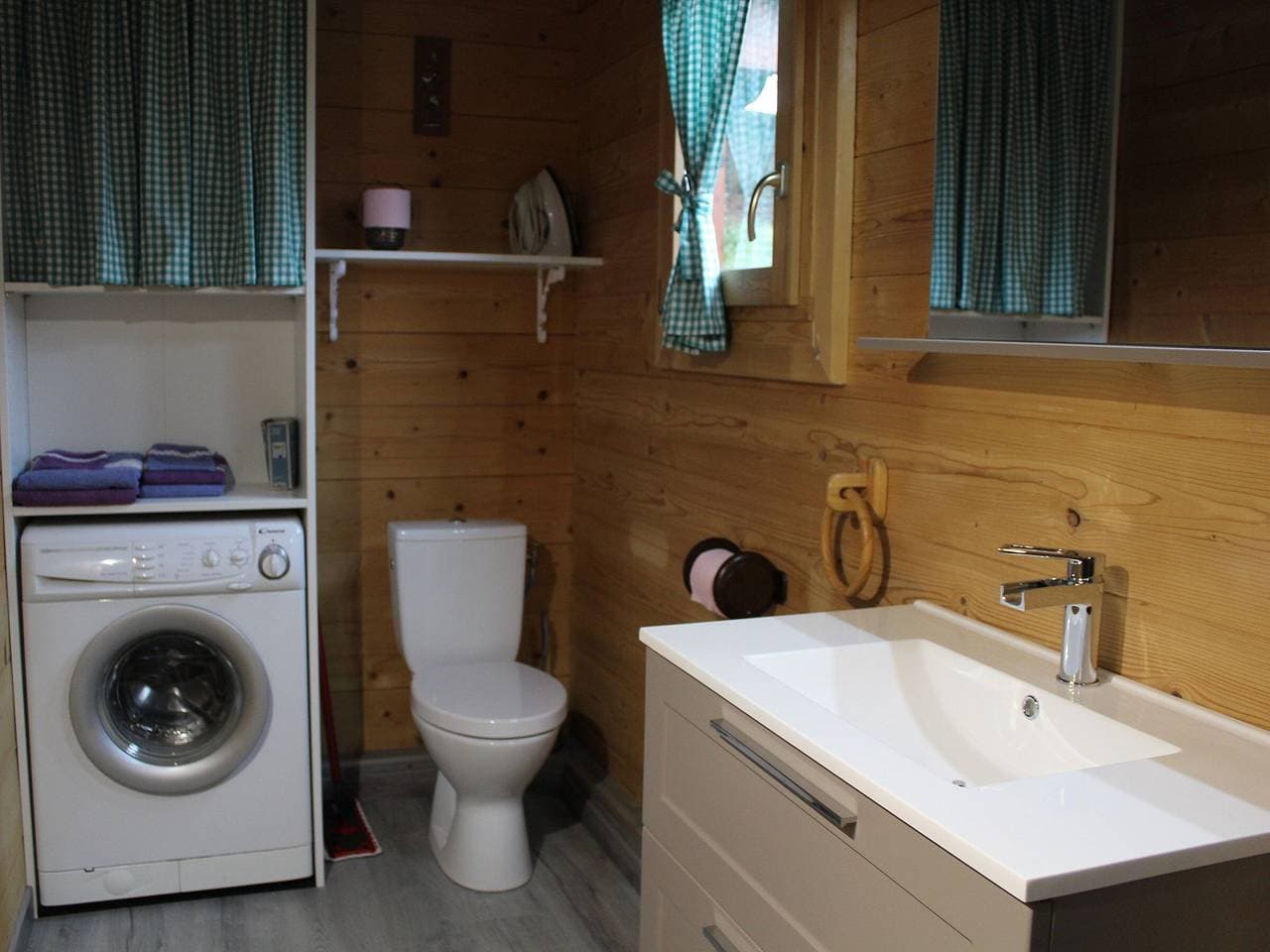 Foto 9 von 26: Gemütliches Chalet mit Garten, Parkplatz und Ev-Ladestation am Tor zu den Vogesen