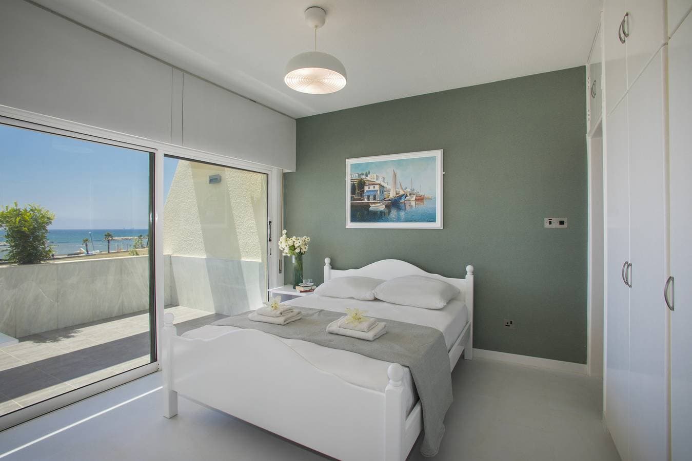 Foto 12 von 16: Lordos Sunshore  Beachfront Suite