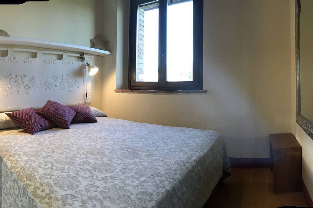 Foto 5 von 28: Sassicaia 2 Schlafzimmer, 2 Bäder, AC, WIFI, salziger Pool
