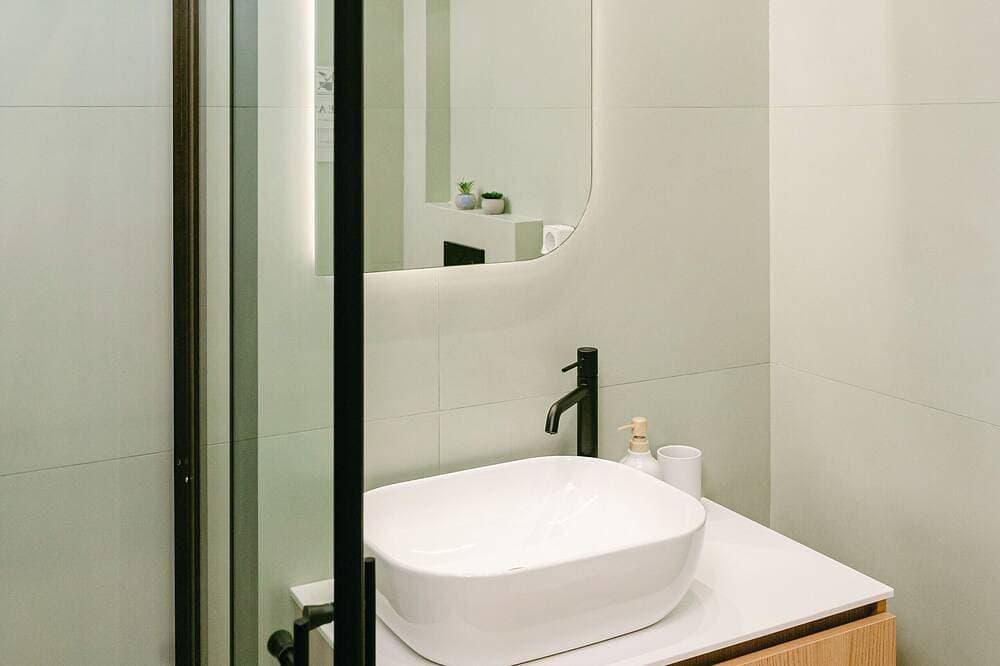 Foto 6 von 28: Spacious 2-bedroom apartment with AC in Nea Smirni