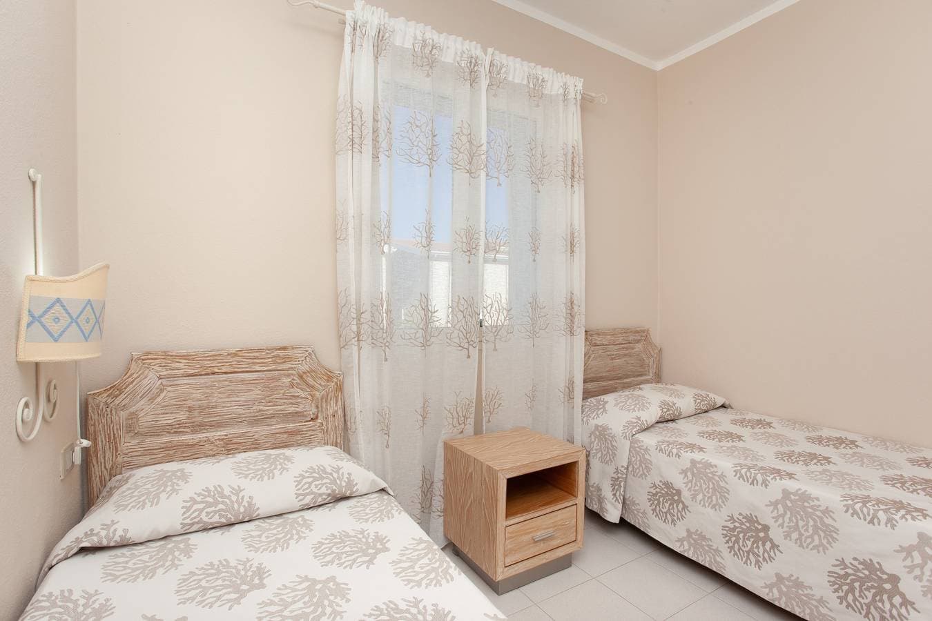 Foto 13 von 25: Familienfreundliche Ferienwohnung 'Brezza Marina' mit Garten, Klimaanlage und privater Terrasse
