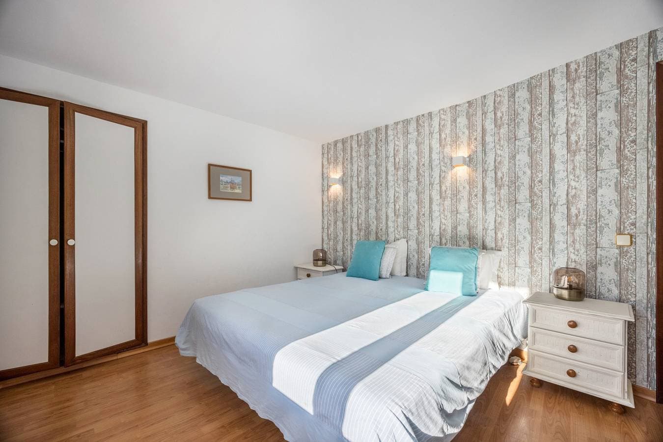 Foto 10 von 20: Ferienwohnung 'Apartamento Amarelo T1' mit Balkon und WLAN