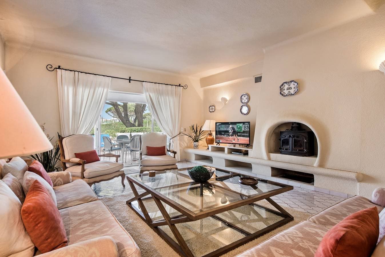 Foto 5 von 11: Villa 'Mng Elliott37' mit privatem Pool, WLAN und Klimaanlage