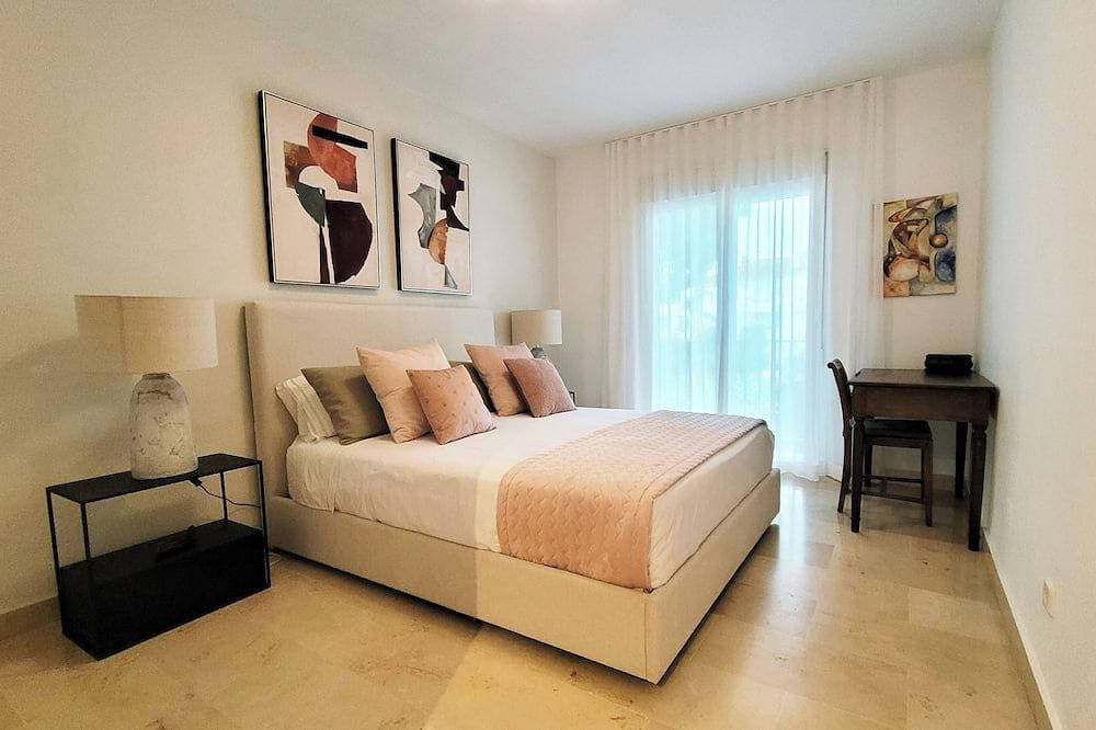 Foto 6 von 30: Apartment in El Presidente Beach side New Golden Mile
