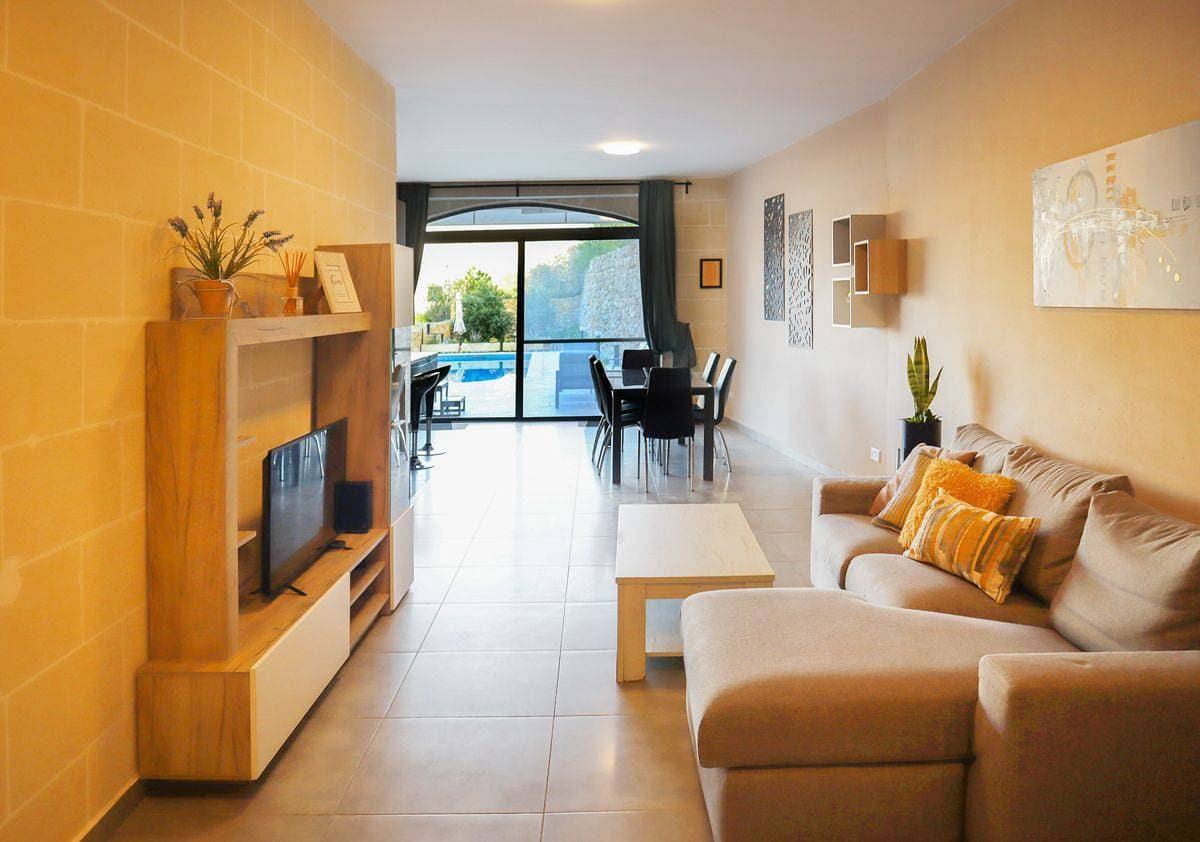 Foto 2 von 15: Villa für 6 Personen mit Whirlpool