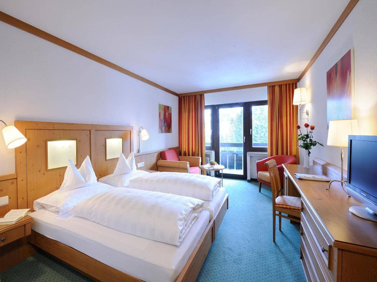 Foto 7 von 13: Double Room with Balcony