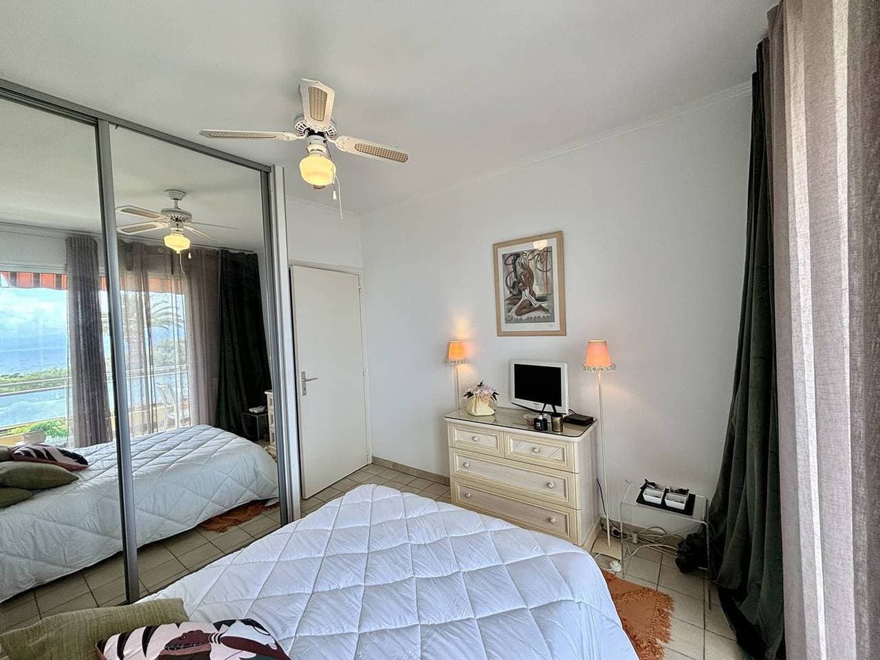 Foto 9 von 18: Ajaccio: 2-Zi Apartment, Strand & Geschäfte Nahe