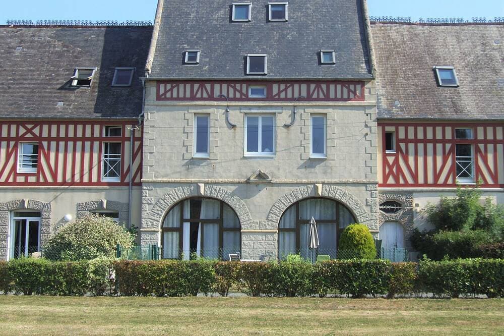 Foto 10 von 30: Bright apartment with garden - Omaha Beach