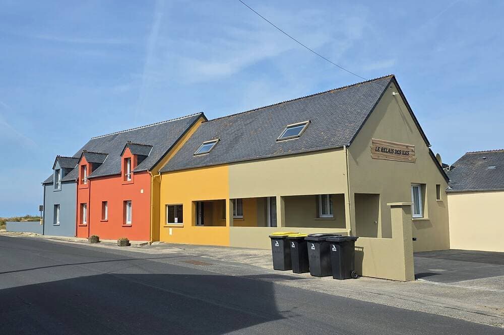 Foto 12 von 17: Les Embruns Vacation Rental: The Sea at Your Feet