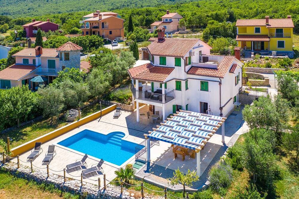 Eva Ferienhaus mit privat Pool und mit wunderschönem Meerblick auf der Insel Cre 1
