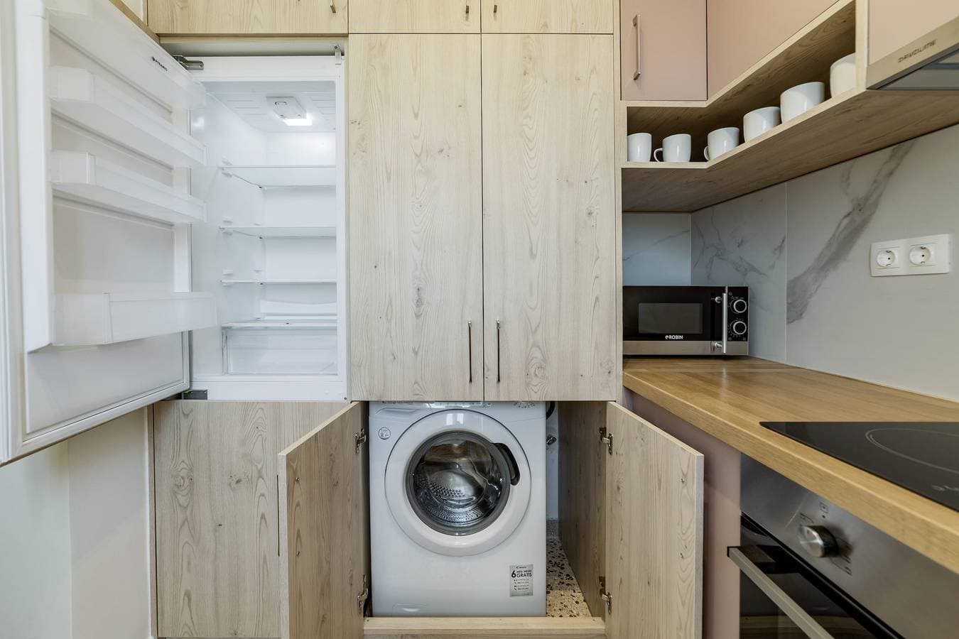 Foto 10 von 60: Ferienwohnung für 4 Personen mit Balkon