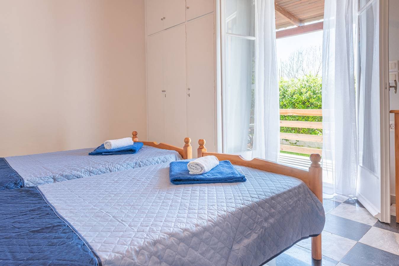 Foto 6 von 13: Villa Popi am Agios Gordios Strand