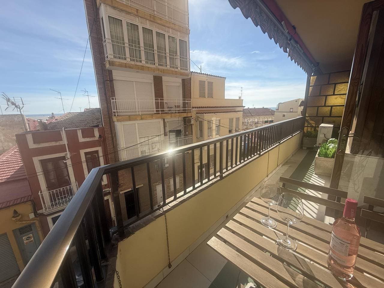 Foto 7 von 35: Ferienwohnung für 4 Personen mit Balkon/Terrasse