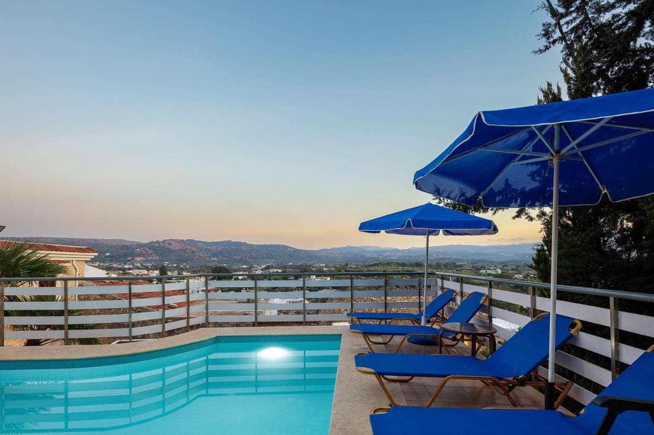 Bezari pool villa 1