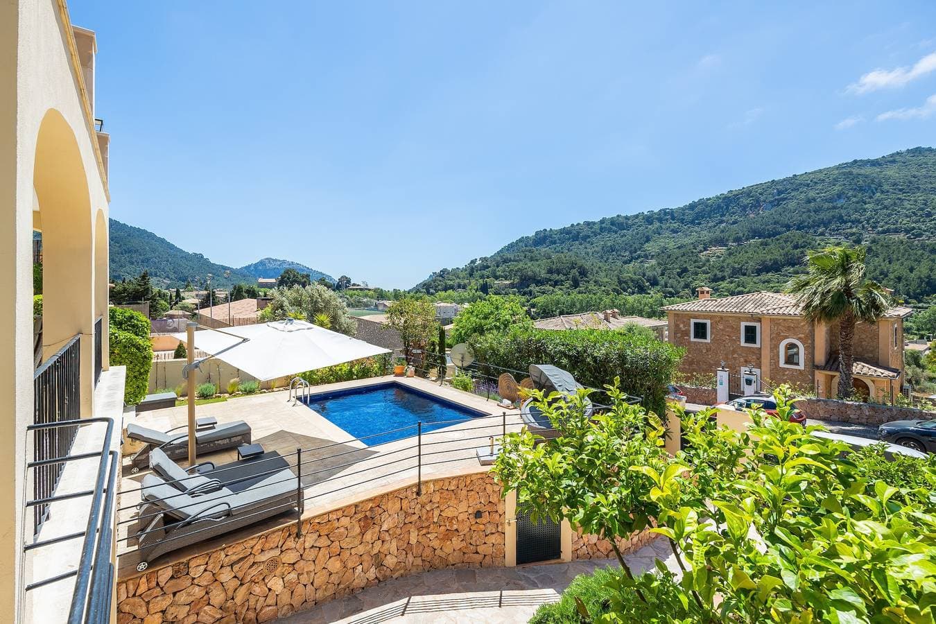 Foto 2 von 37: Villa 'Sa Papaiona' mit Bergblick, privatem Pool und WLAN