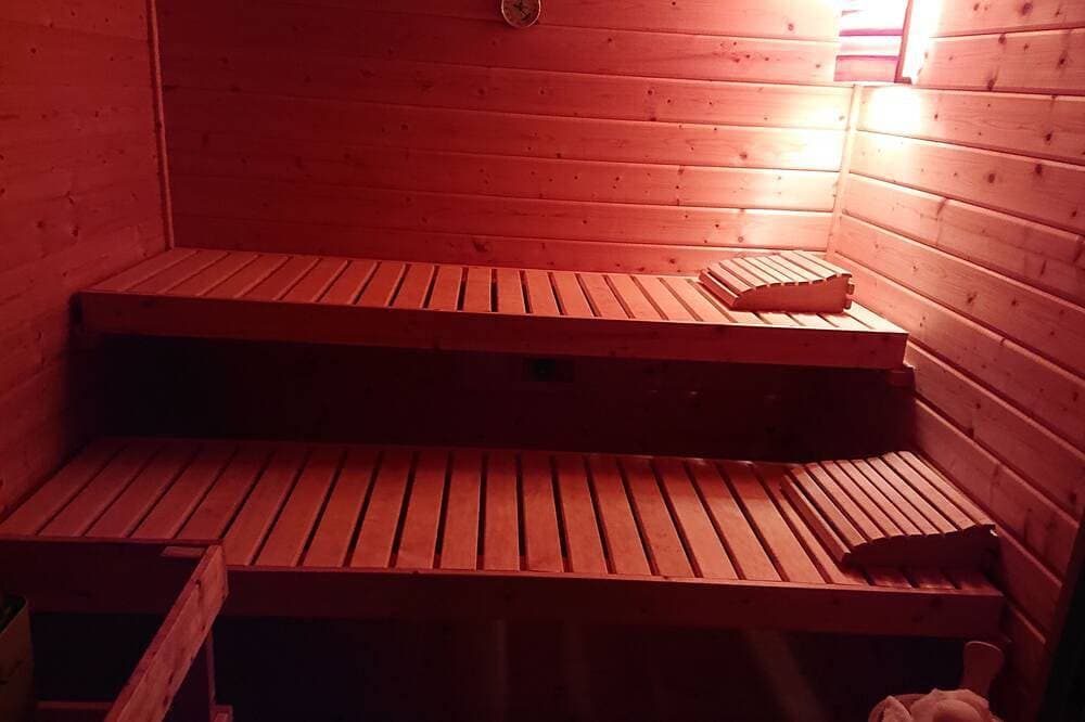 Foto 9 von 18: Ferienhaus mit Außensauna im Thüringer Wald