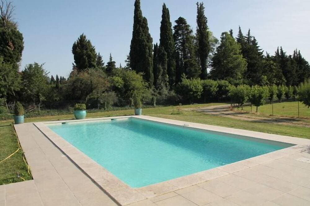 Foto 9 von 16: Charmantes Ferienhaus mit Pool am Fuße der Alpen in Eygalières