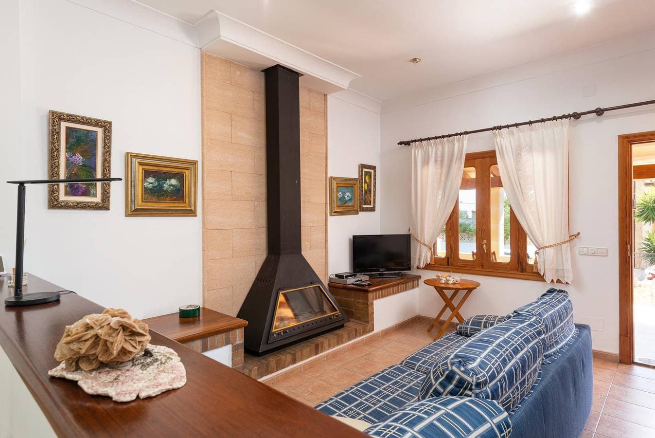 Foto 7 von 40: Garonda Villa - Ferienhaus mit privaten Pool und Kostenloses WLAN  in Cala Pi.