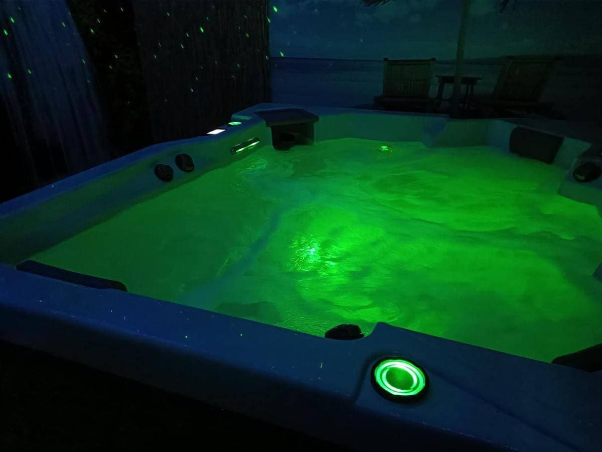 Foto 4 von 10: Double Room with Spa Bath