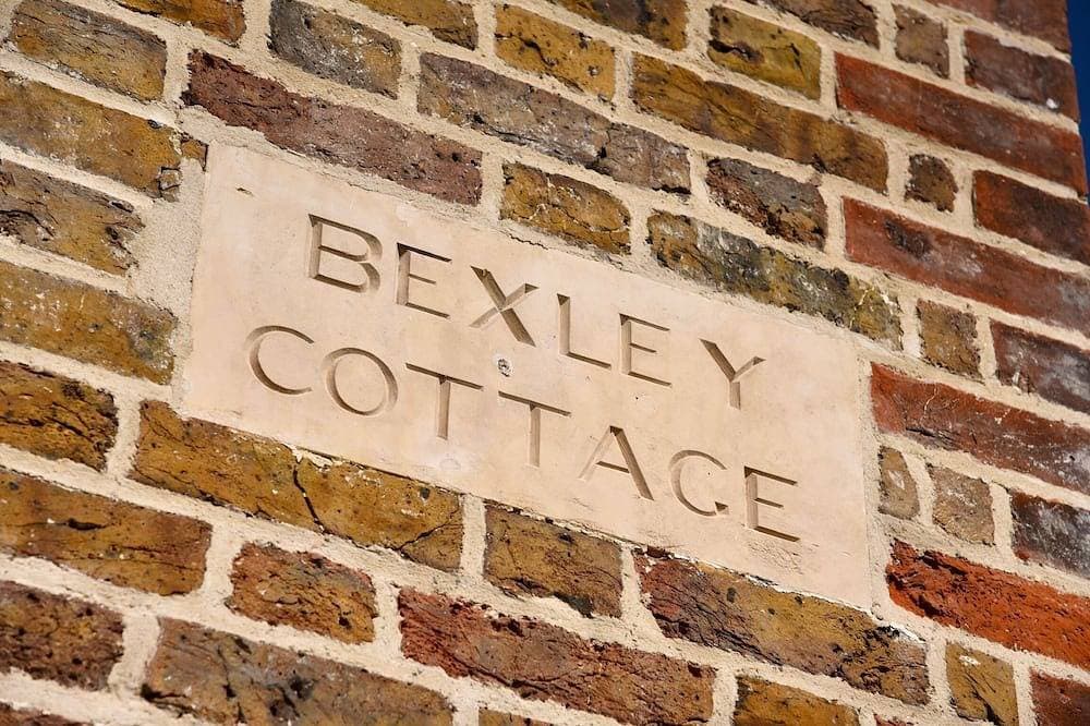 Foto 13 von 28: Stylish Whitstable Cottage/ Beach 2 mins/ Courtyard /free parking/dog friendly.