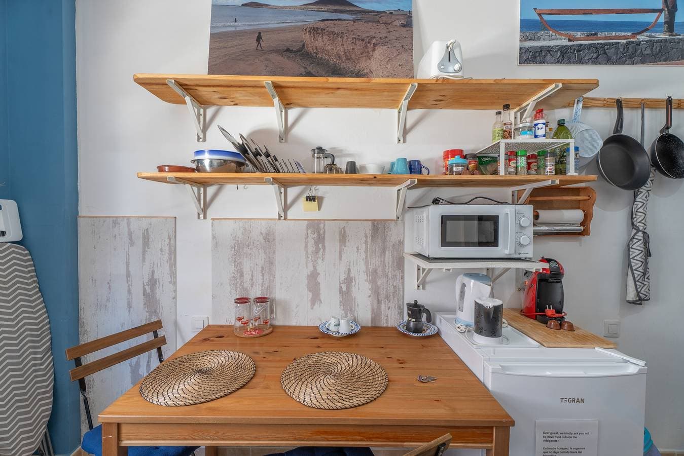 Foto 3 von 23: Ferienstudio 'Los Abrigos 1 Room Playa Wifi' mit WLAN und Klimaanlage