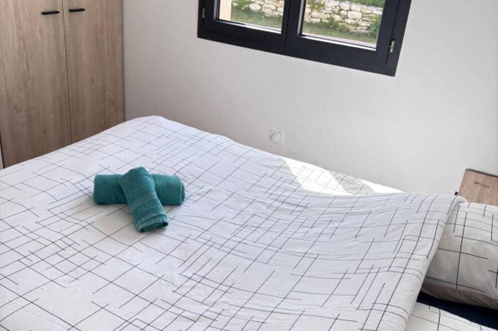 Foto 5 von 23: Accommodation for 7 people in Bonifacio - pool - cleaning and linens included
