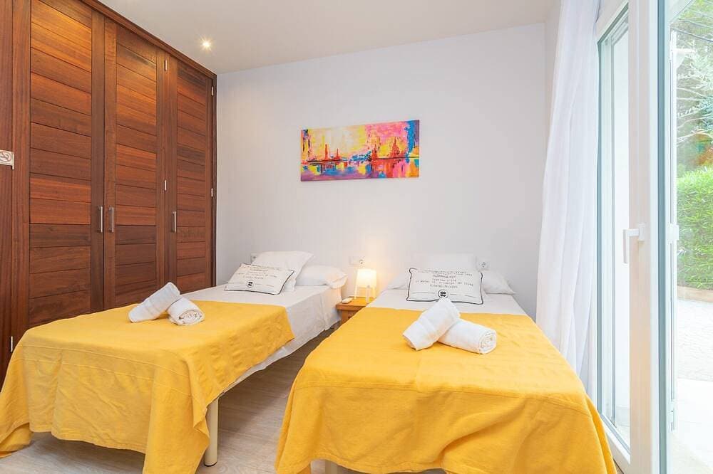 Foto 10 von 30: Cala Llonga - Ferienhaus Mit Privatem Pool