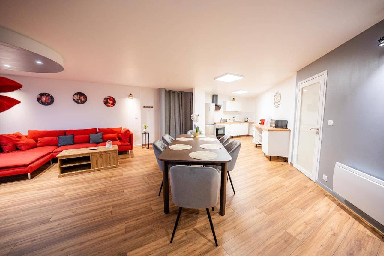 Foto 4 von 16: Two-Bedroom Apartment