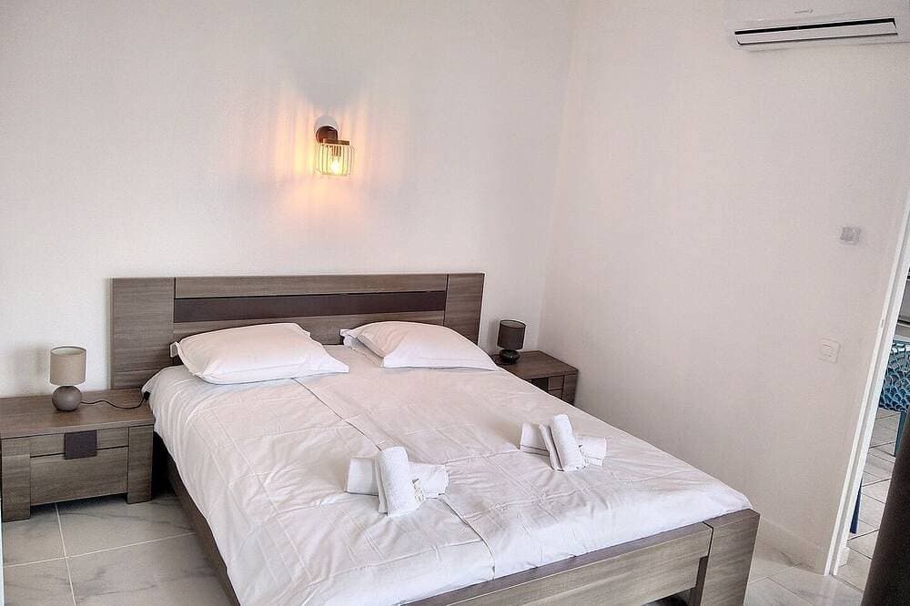 Foto 5 von 19: Apartment-422-Ensuite mit Bad-Meerblick