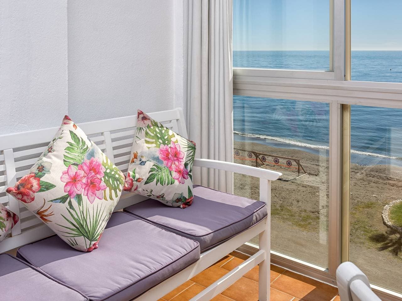 Foto 6 von 47: Incredible Sea View Flat and Relax area Wifi