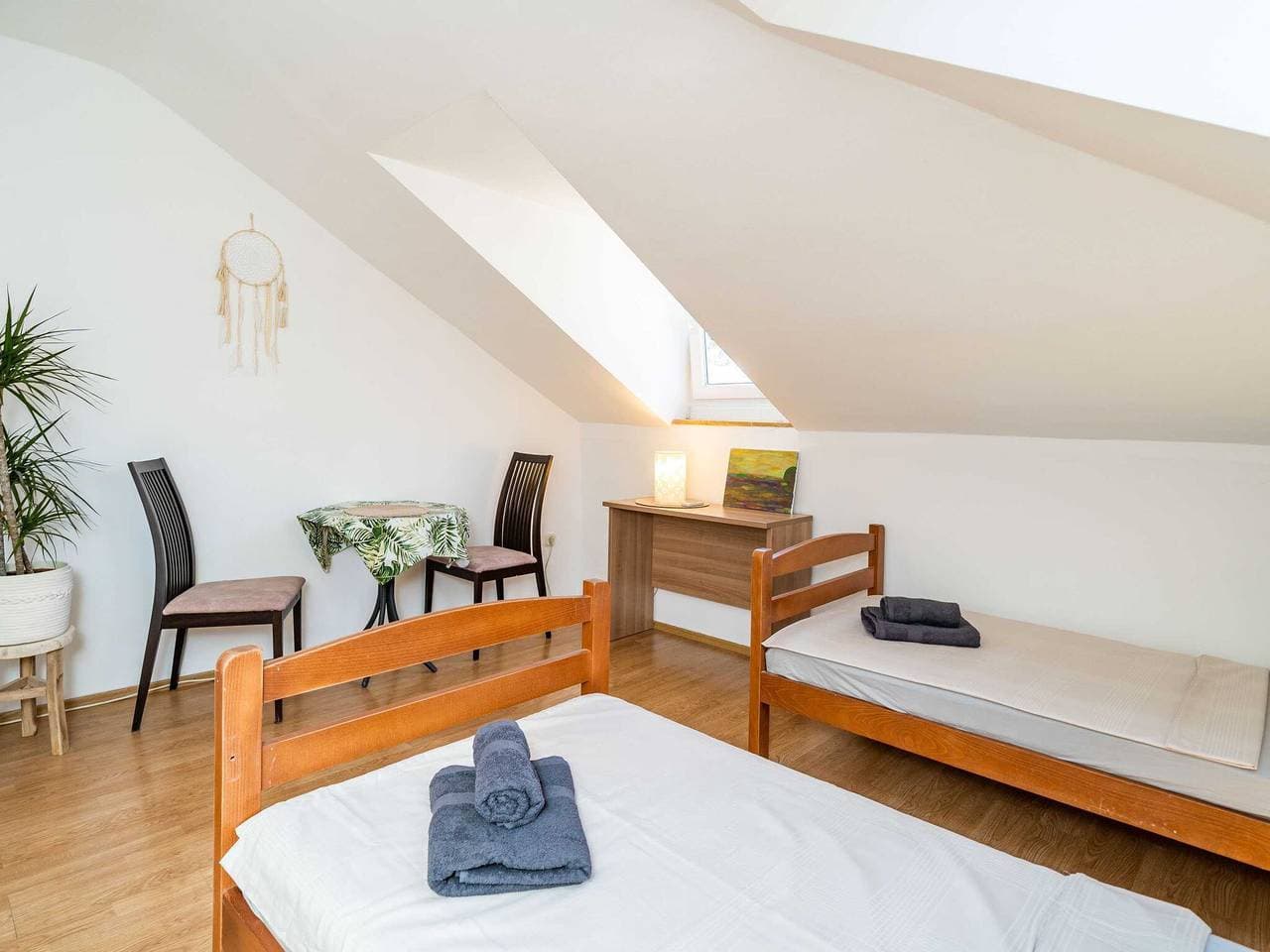Rooms Nina - Double or Twin room with shared terrace - 1 1