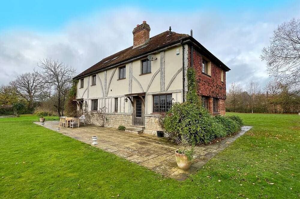 Foto 12 von 30: Garden Of Eden: Large Farmhouse & Grounds, Kent