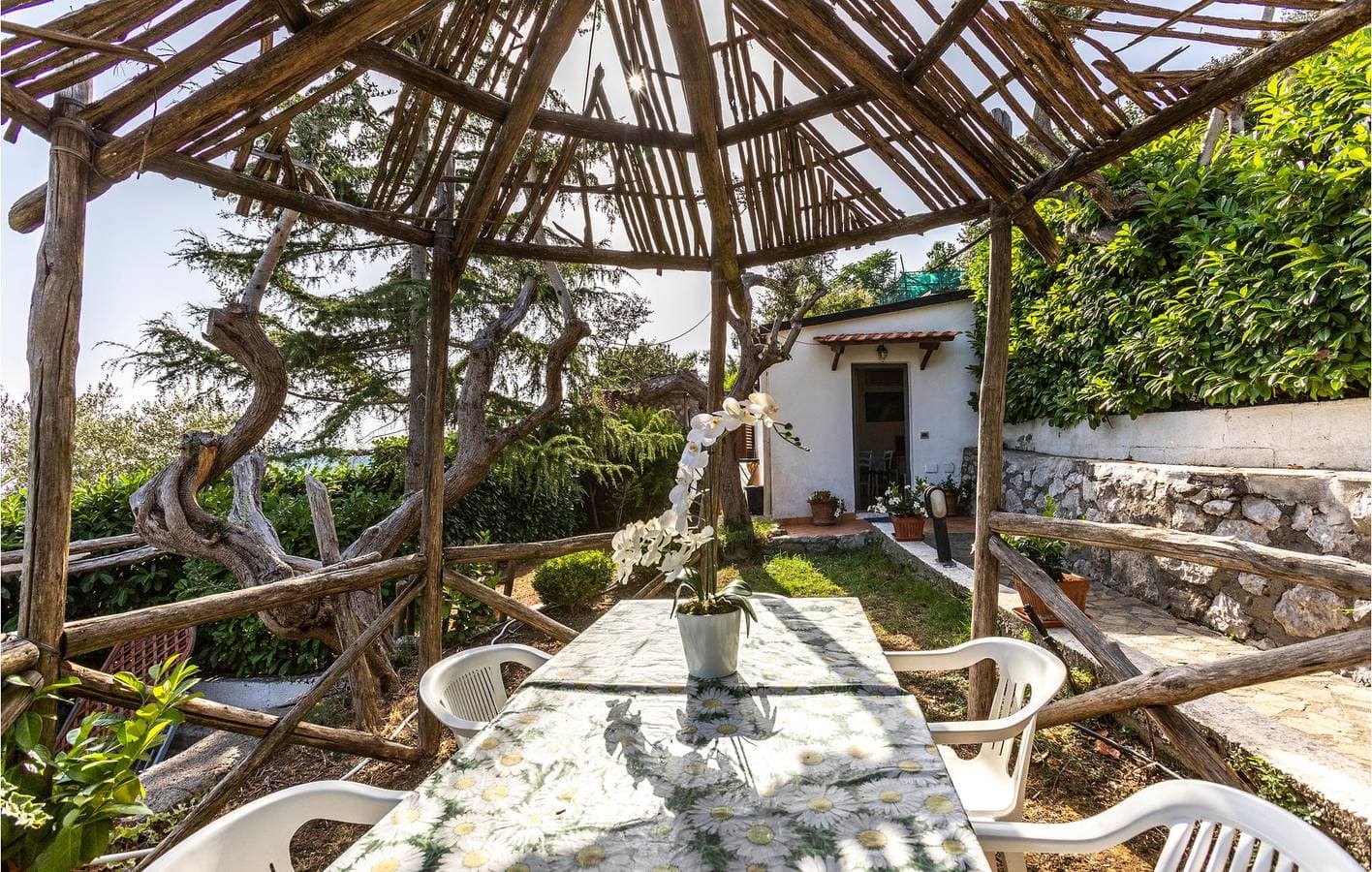 Foto 4 von 26: Appartement am Pool, 1 km von der Küste und 1000 m von feinen Restaurants entfernt