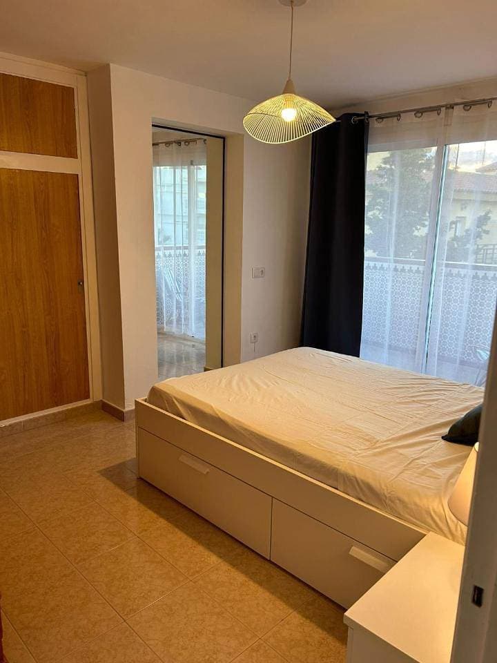 Foto 13 von 26: Three-Bedroom Apartment