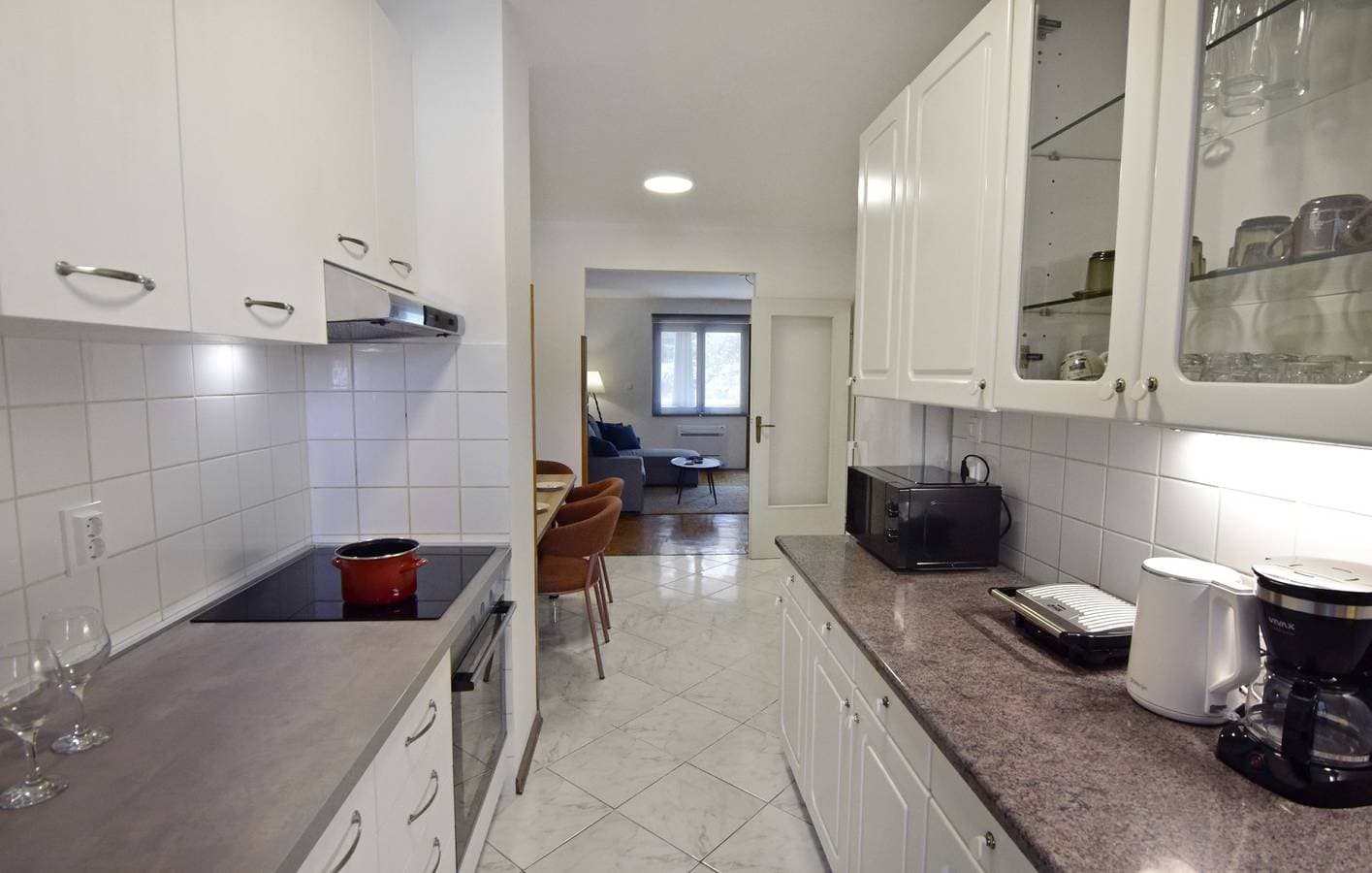 Foto 12 von 35: 2-Zimmer-Ferienwohnung mit Balkon Umag A-24206-a
