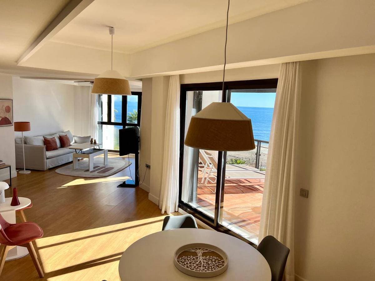 Foto 5 von 42: Apartment with Sea View