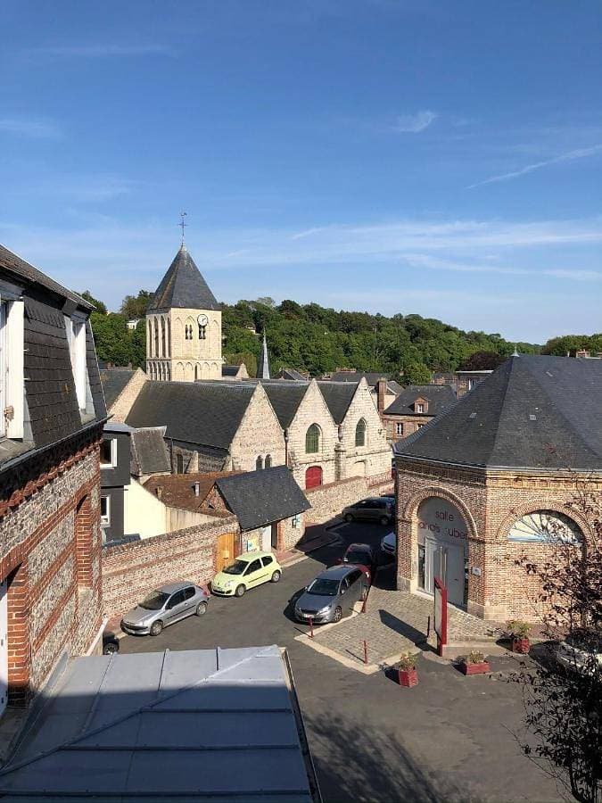 Joli studio meublé proche de la plage 1