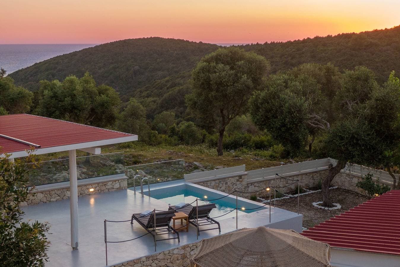 Foto 2 von 32: Villa 'Antipaxos Sunset House' mit Meerblick, WLAN und Klimaanlage
