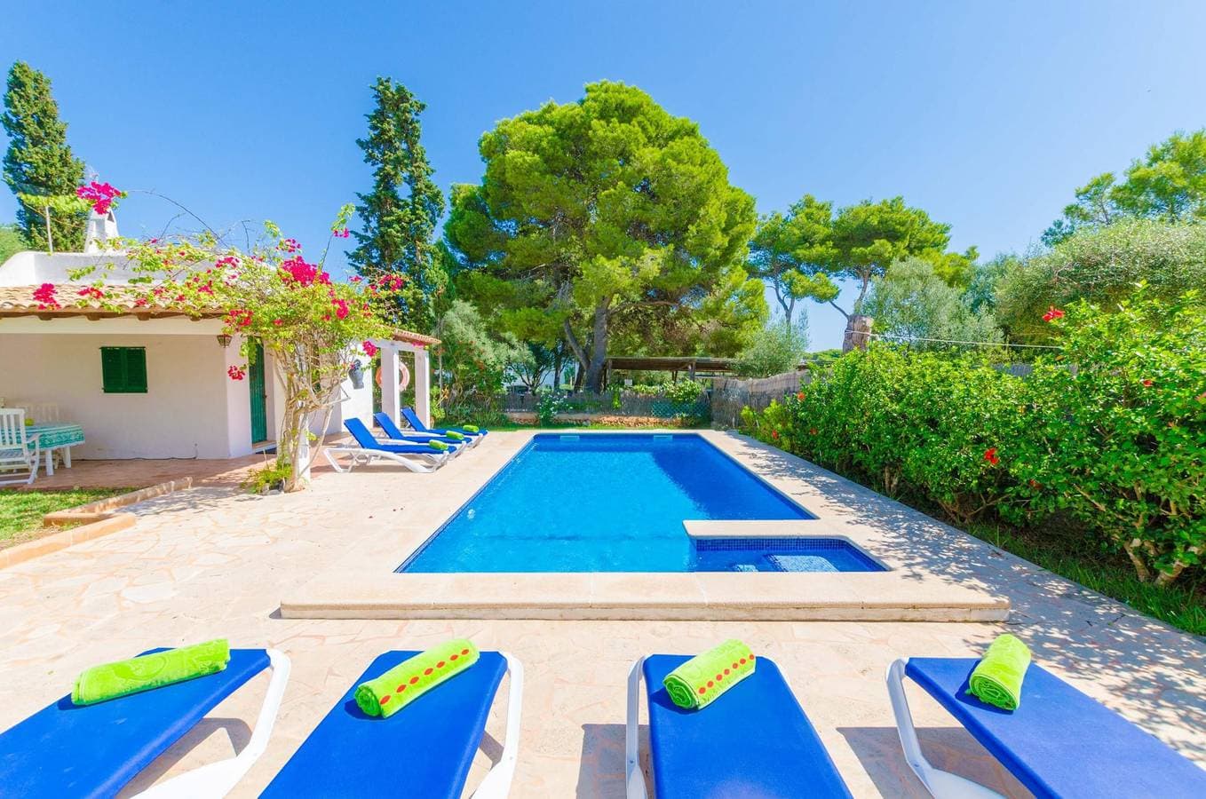 Foto 2 von 59: Ca N'Estel - Ferienhaus mit privaten Pool in Cala d'Or. WiFi gratis