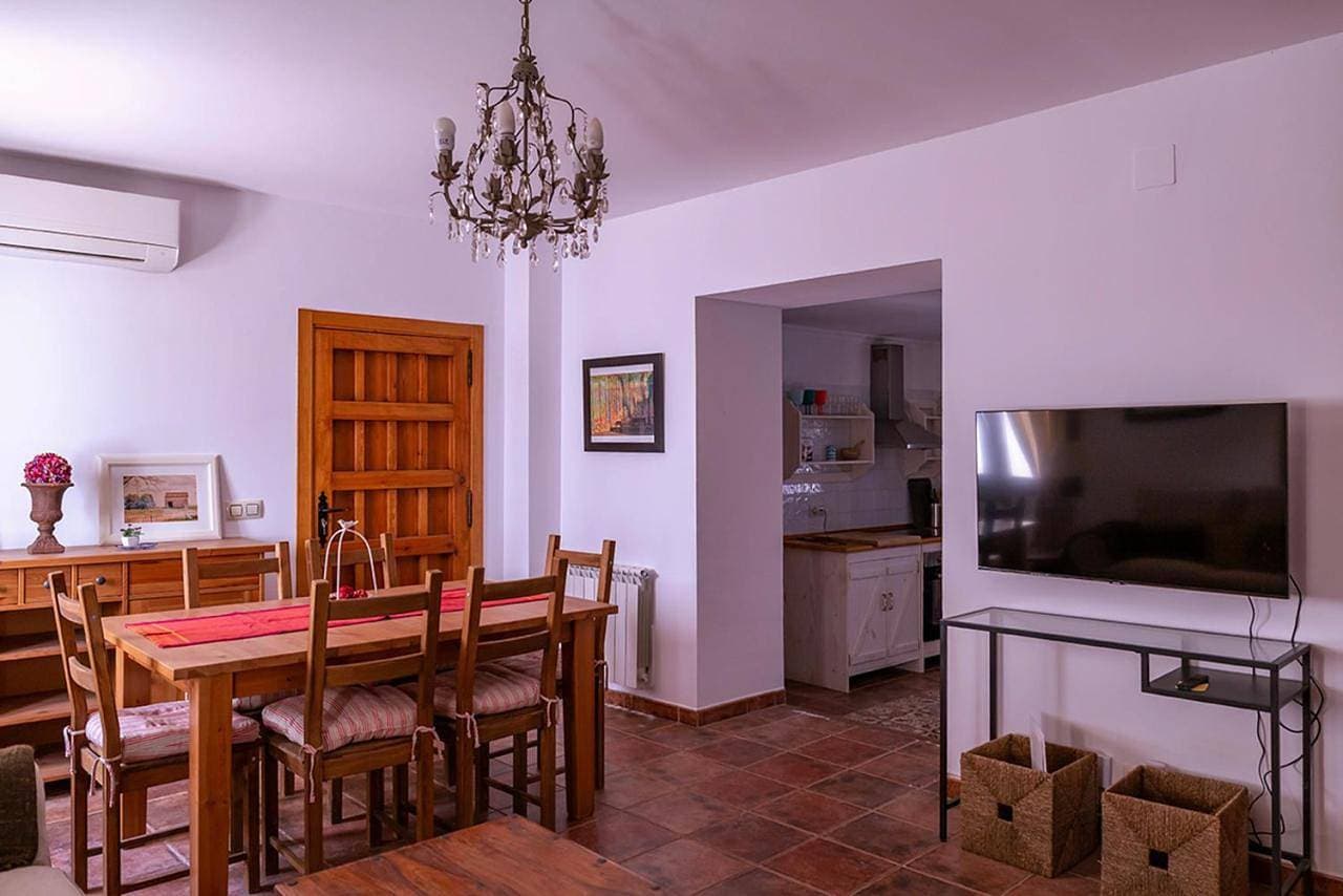 Foto 5 von 26: Two-Bedroom Apartment