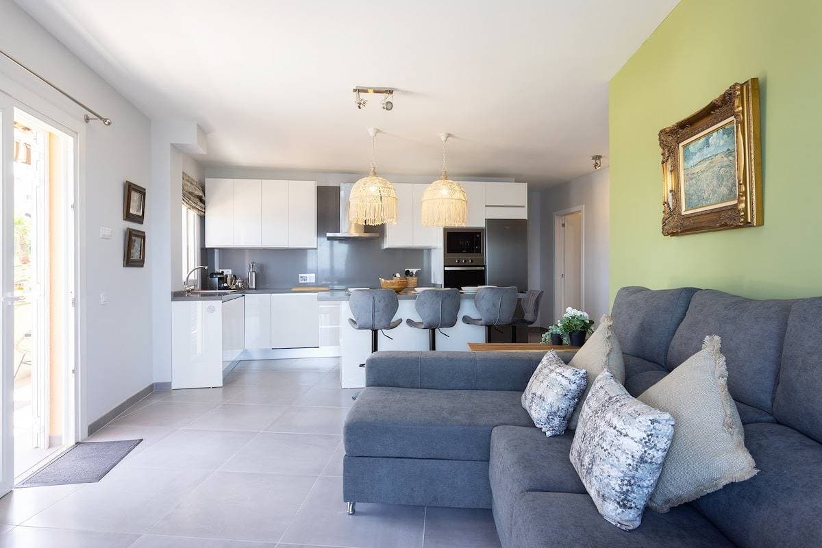 Foto 6 von 50: Ferienwohnung für 4 Personen mit Terrasse