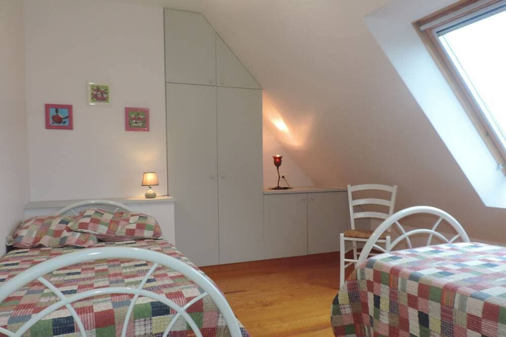 Foto 3 von 30: Aussergewöhnliche Lage: Ihr privates Ferienhaus in einem Charakterhaus in der Normandie