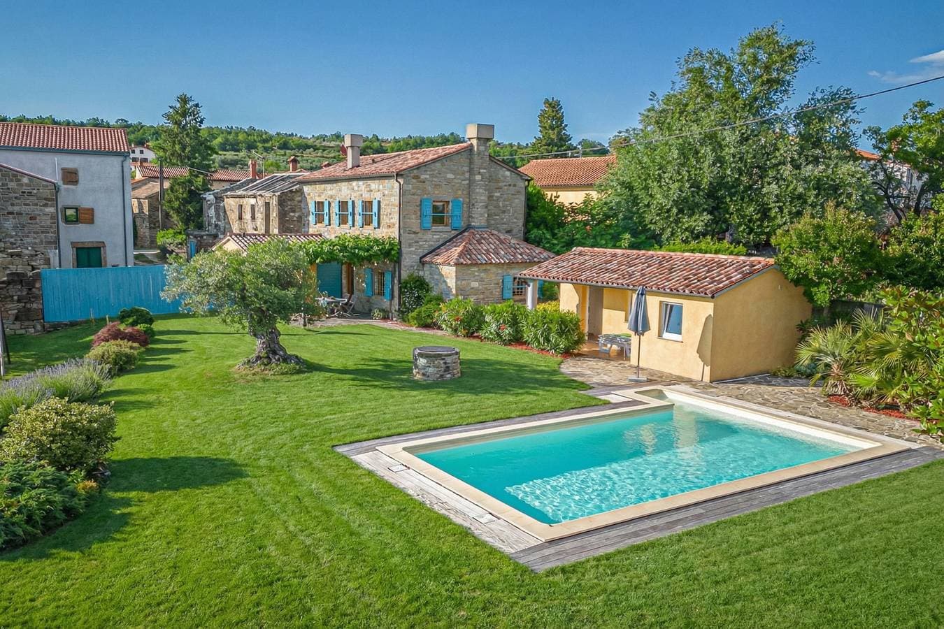 Rustic Villa Lavanda - Pool & Garden 1