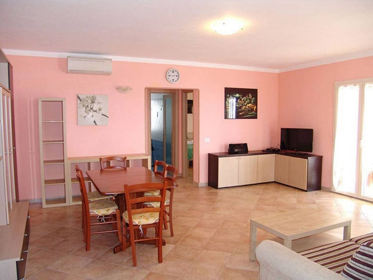 Foto 9 von 28: Villa für 6 Personen mit Garten