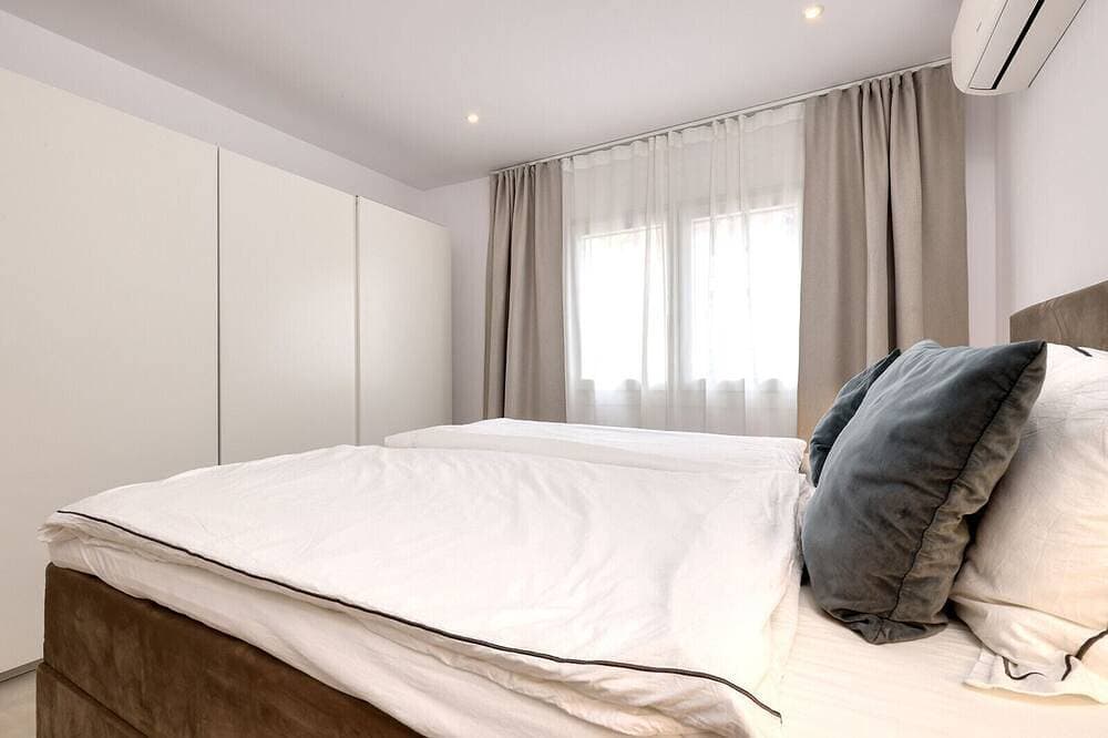 Foto 9 von 30: Stylish & Modern Fuengirola Apt, Near Beach
