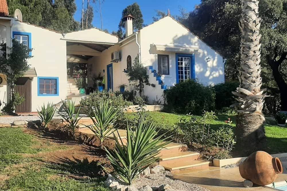 Quinta Inge  Cottage met Zwembad Midden Portugal ,dornes ,tomar ,lago Azul 1